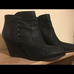 Women’s shoes and boots - size 11